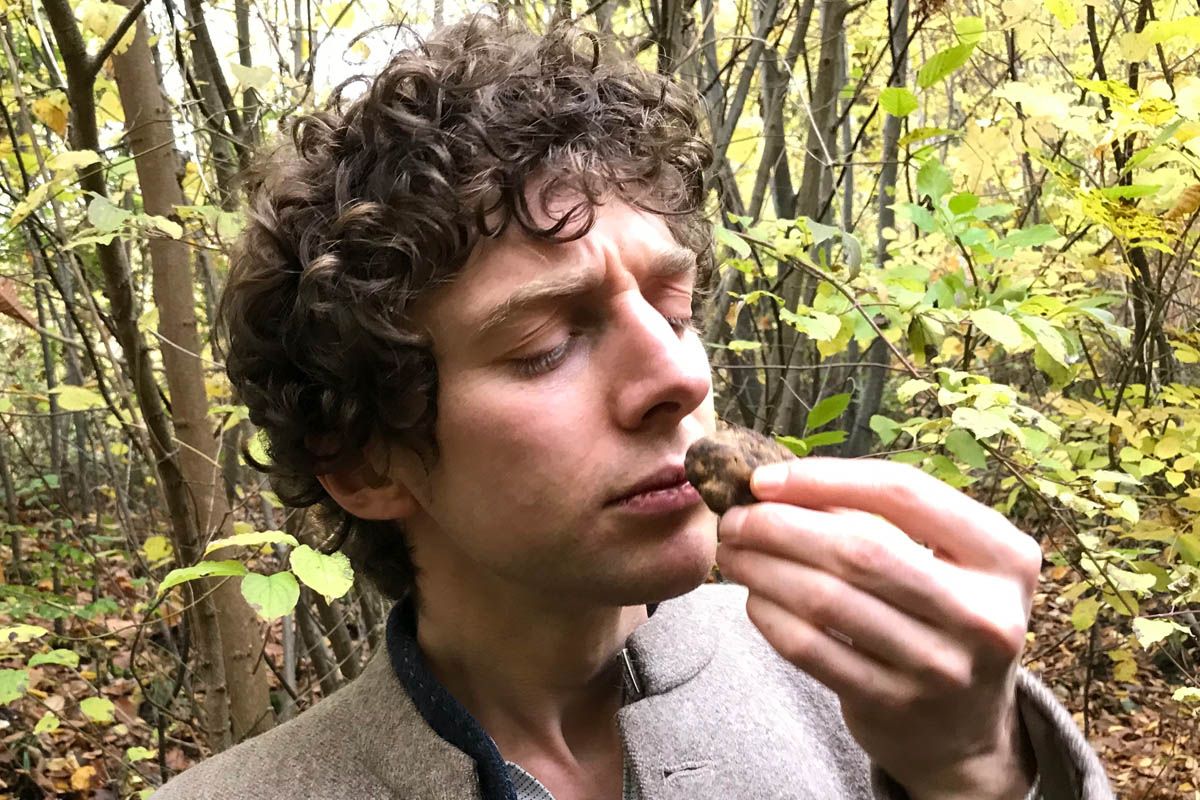 ALIVE! Meet Merlin Sheldrake, author of Entangled Life.