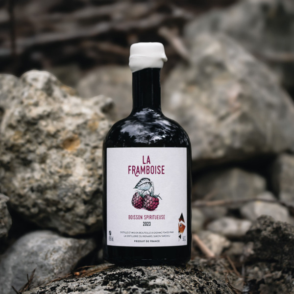 plp_product_/wine/la-distillerie-du-renard-la-taniere-la-framboise