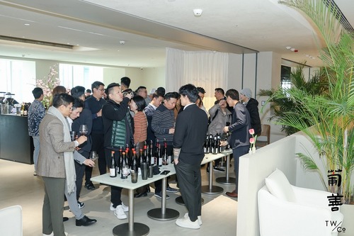 gallery_imgs