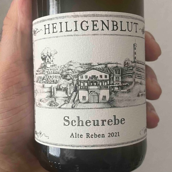 plp_product_/wine/heiligenblut-scheurebe-alte-reben-2021