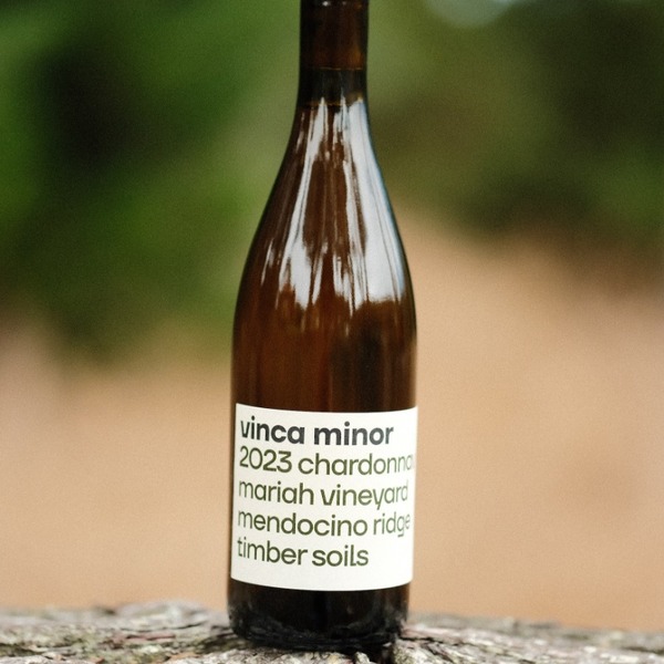 plp_product_/wine/vinca-minor-mariah-vineyard-2023