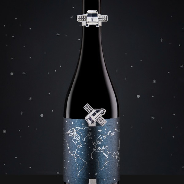 plp_product_/wine/bodegas-bigardo-satelite-boarding-wine-2020